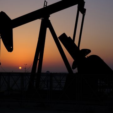 Alternatives to Varsol: A Safer, Greener Future for the Oil and Gas Industry