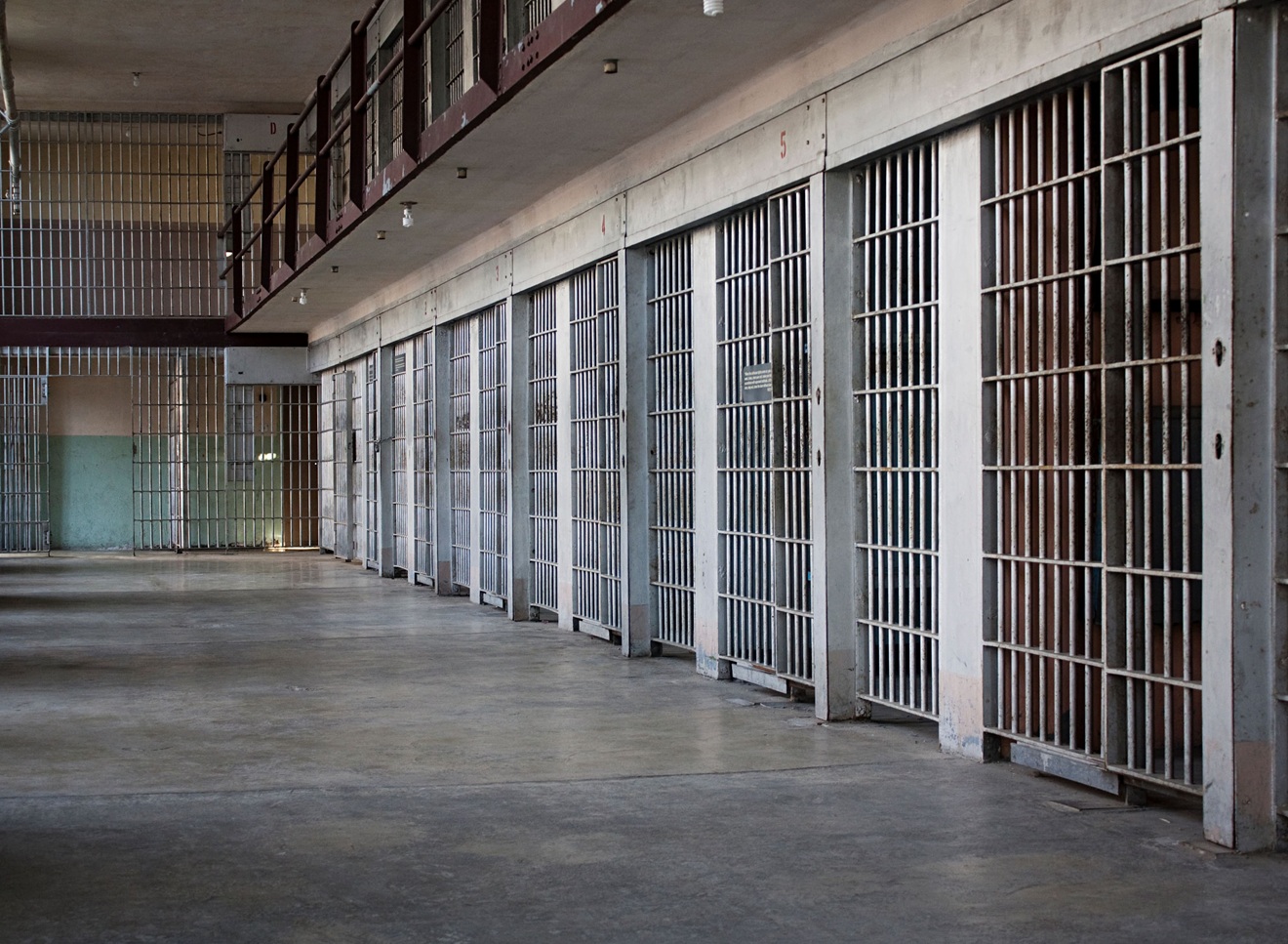 24th Virginia’s Bold Bet: Why Lawmakers Just Scrapped Minimum Sentences